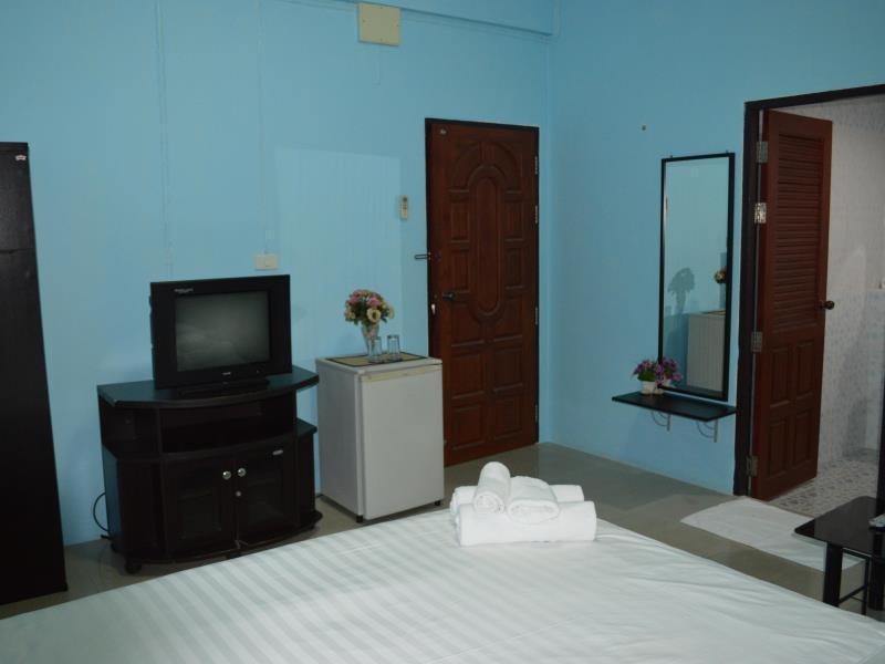 The Famous House - Jomtien Hotel Екстериор снимка