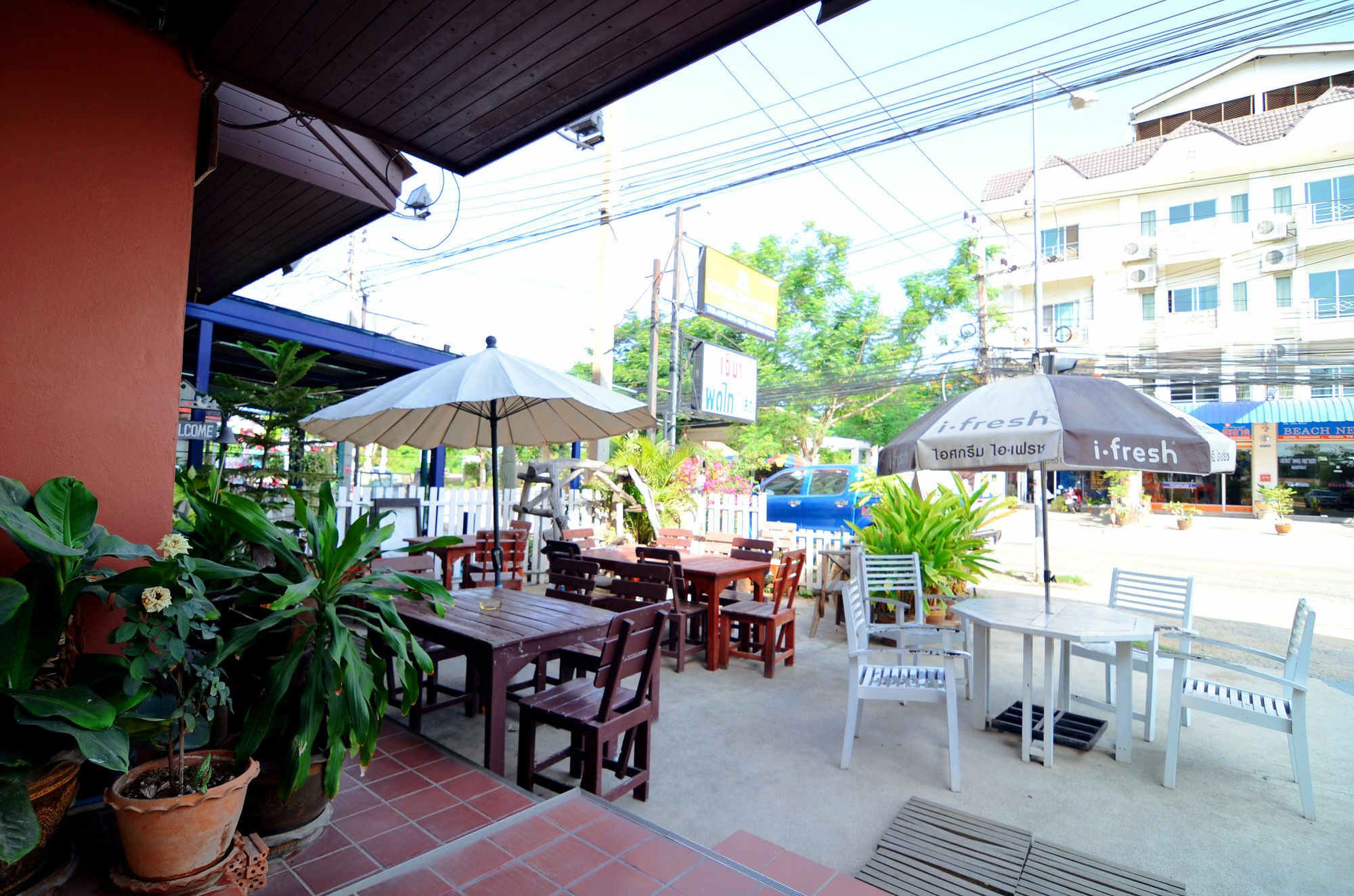 The Famous House - Jomtien Hotel Екстериор снимка