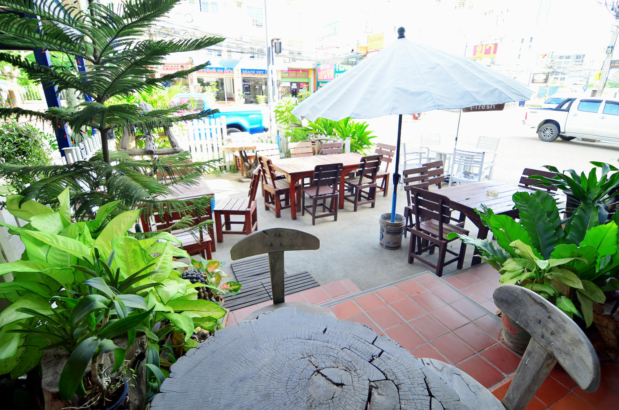 The Famous House - Jomtien Hotel Екстериор снимка