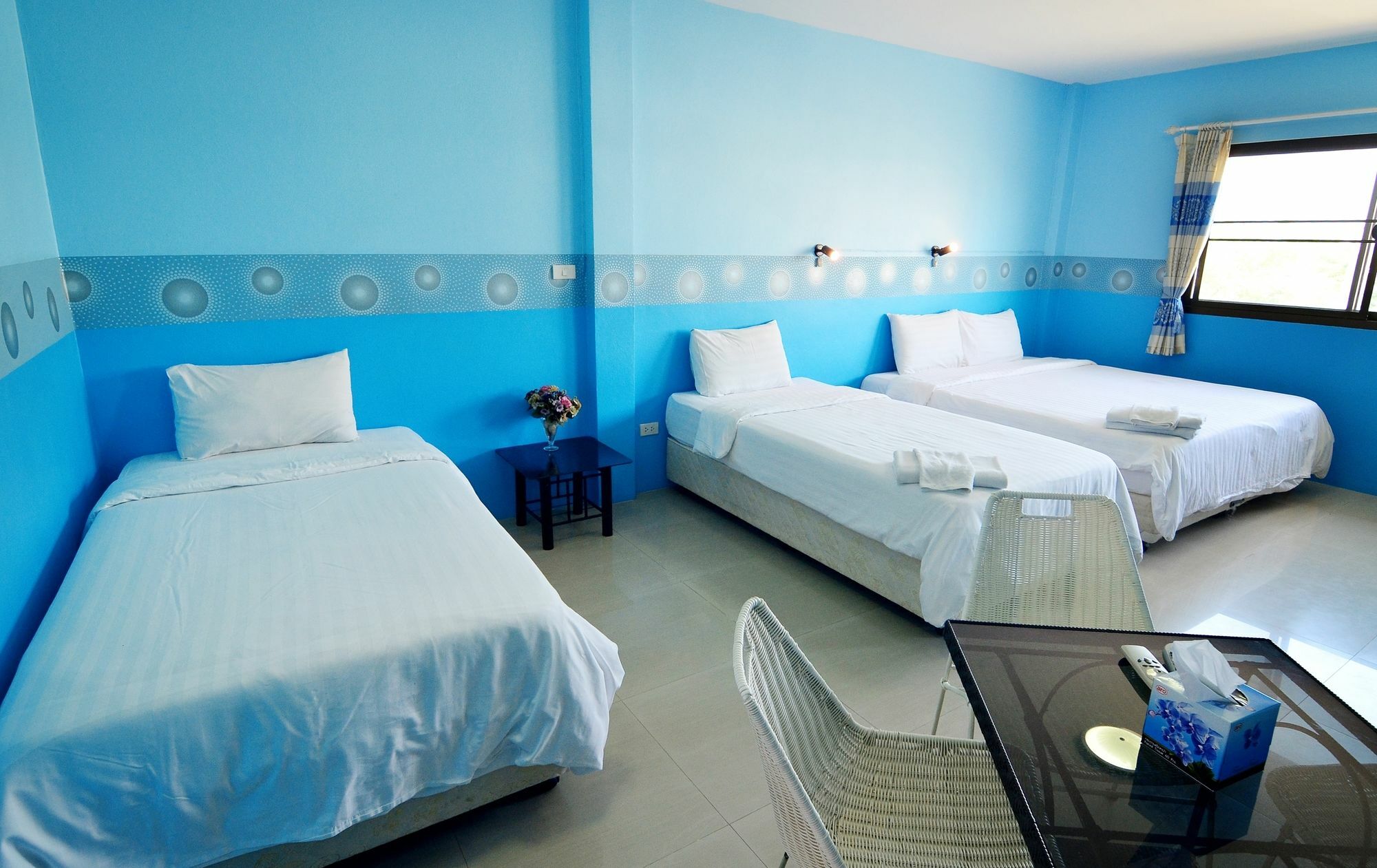 The Famous House - Jomtien Hotel Екстериор снимка